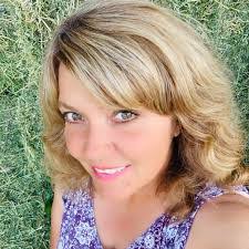 Sharon Godbee's Instagram, Twitter & Facebook