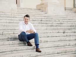 Invitatul lui dan pârvu în ediția de azi a emisiunii art cultura este theodor paleologu, eseist, profesor, diplomat și om politic. Alegerile PrezidenÅ£iale 2019 Mihai NeamÅ£u RenunÅ£Äƒ La CursÄƒ In Favoarea Lui Paleologu