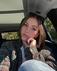 Lexie Floyd (@lexxiefloyd) • Instagram photos and videos