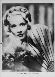 ffv,.—--~a: tflE^v' ¦•¦^™^^^^l'-lüaffi:g££;*ggg3)?^^^ ___ ^ '¦  ^¦¦¦^^m^g^vr^y^^Tr^