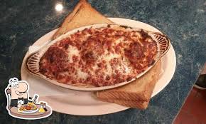 Village Pizza, Eastman