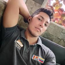 Enfrentarse a Morlun es uno de los mayores desafíos en la vida de  Spiderman. Morlun es un villano implacable y casi indestructible, tiene  como objetivo cazar y consumir la esencia de los