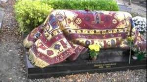 About 5,304 results (0.39 seconds). Tombe De Rudolf Noureev Au Cimetiere De Sainte Genevieve Des Bois Youtube