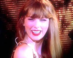 Internet Sleuths Go Wild: Taylor Swift's Secret Song About Blake Lively's  Destroyed Friendship Exposed [PHOTO] Full story via 🔗 in comments. 👇