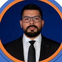 2200+ "Ernesto González" profiles