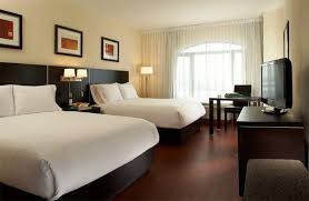 Offering a perfect location right next to a motorway, quality inn & suites aeroport p.e. Holiday Inn Express Suites Montreal Airport Home Facebook