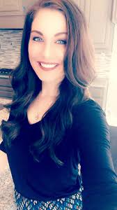 Courtney Molina's Instagram, Twitter & Facebook