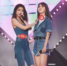 *shoots heart eyes at umji* moonbyul: Pin On Kpop