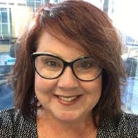 Kelli Thornton's Instagram, Twitter & Facebook