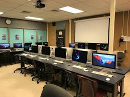 Pin By Kadek Intania On School University In 2020 Computer Lab School Computer Lab School Computers
