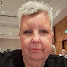 Looking for affordable clean caravan sites as first time using a caravan we  been using a tent for years not far from Swansea thank you 😀