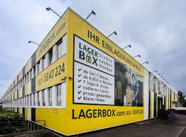 Selfstorage Lagerraum Mieten Bei Lagerbox In Koln Ossendorf Sicher Sauber Und Trocken Lagerbox Lager Lagerraum