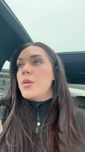 Courtney Farris's Instagram, Twitter & Facebook