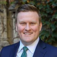 2300+ perfiles de «Higbee»