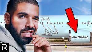 Drake's massive private jet lands in Sydney