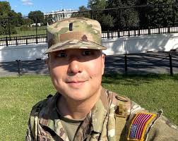 Hawaii boy seeking partner for sunsets