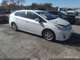 Find a new prius lb at a toyota dealership near you, or build & price your own toyota prius online today. Toyota Prius Ii Iii Iv V I 2010 White 1 8l Vin Jtdkn3du9a5114995 Free Car History
