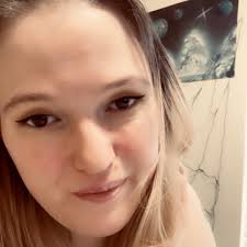 Laura Elizabeth Joy Moser (@lovelylaura23_) • Instagram photos and videos