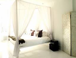 Sevgililer gunu romantik oda suslemeleri 2020 dekorcenneti com. Romantik Yatak Odasi Nasil Olmali Dekorasyon Fikirleri