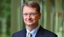 Bob Pickard-CGG中国走出去-智库