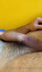 Spanish hairy hunk cums 2 - ThisVid.com
