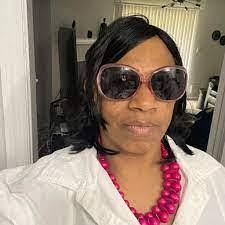 Angela Murasky's Instagram, Twitter & Facebook