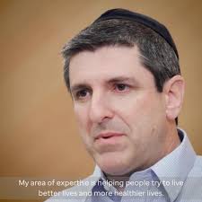 HouseCalls helps deliver improved outcomes for millions of UnitedHealthcare  Medicare Advantage plan members, bringing important preventive care visits  into their homes. And it's the heartfelt stories ...