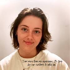 Darlene Lanning's Instagram, Twitter & Facebook