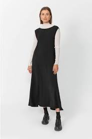Whatever the occasion, we have a dress to suit the. Mbq9i34m95ksqm