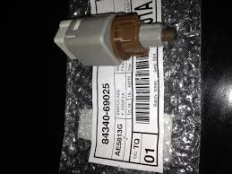 4runner traction control vsc abs off mod 4th gen t4r mod toggle switch 2003 v8 sport подробнее. Vsc On Off Vsc Trac Traction Control And Abs Lights On Toyota 4runner Forum Largest 4runner Forum