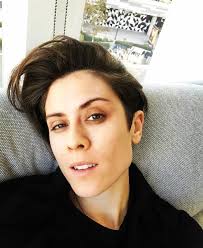 Hey girl, I wanna give you my guitar. All you need to do is donate $10 in  support of Tegan and Sara Foundation at Prizeo.com/teganandsara for a  chance to win a signed