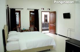 Bianglala alun park and museum satwa are also within 2 mi (3 km). Ulasan Guest House Recommended Di Batu Malang Penginapan Net 2021