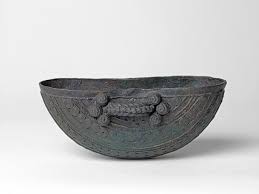 They can easily be hung on the wall and would look great paired with all of your boho decor. Bowl British Museum