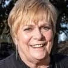 Glenda Hughes's Instagram, Twitter & Facebook