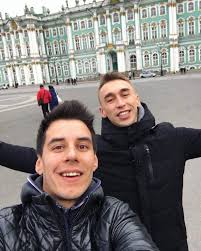 В октябре 2020 года занял 7 место в рейтинге блогеров с самыми высокими доходами от рекламы по версии. Dima Gordej Yutub Kanal Video Proekty Bmv Bmh I Drugie Biografiya I Lichnaya Zhizn