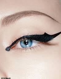 Yeux ronds, tombants, bridés… on vous aide à. L Eye Liner C Est Fashion Elle