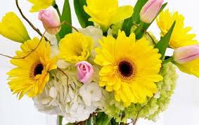 This Bright Spring Arrangement Provides The Ambiance Of Refinement And Luxury Relax And Enjoy Th Flower Delivery Same Day Flower Delivery Flower Arrangements
