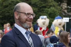 Rozhodnutí je ale podle něj na ministru zdravotnictví janu blatném (za ano). Plaga Studenti Kteri Se Nemohou Vratit Domu Smi Zustat Na Kolejich Idnes Cz