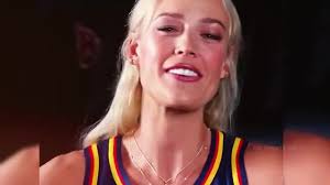 Sophie Caitlin Call Travel