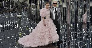 Robe chanel couture robe haute couture française. Toutes Les Robes De Mariees Chanel Marie Claire