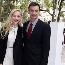 Η φαίη ξυλά ήταν η σημερινή καλεσμένη του γιώργου λιάγκα και της φαίης σκορδά στο πρωινό. Faih 3yla Kwnstantinos Giannakopoylos Baftisan Ton Gio Toys People Amp Style Eidhseis