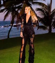 She can also assist students creating a degree completion plan, answer questions about university policy or serve as a connection to other campus. Freddie Freeman Wife Chelsea Goff Sweet Love Story And Other Facts