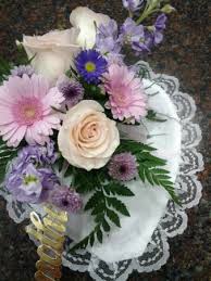 1280 x 1244 jpeg 313 кб. Heartful Pillow Sympathy Flowers In Warren Pa Virg Ann Flower Shop Inc