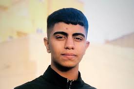 L'ennemi sioniste commet un crime odieux en exécutant un enfant palestinien  après qu'il ait été blessé