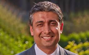 He was 21 when he father died in 1967. Azim Premji S Son Rishad To Take Over As Executive Chairman Of Wipro
