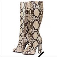 Zara tan camel black snakeskin pull on block heel knee high tall boots eur 40. Gucci Python Boots Off 75 Www Amarkotarim Com Tr