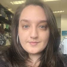 Shayna Reed's Instagram, Twitter & Facebook