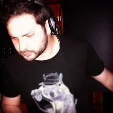 Pablo Mella (@ElPableins)