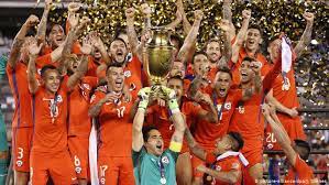 Matchday 3 of copa america 2021 will resume this monday, june 21, with a thrilling match between uruguay and chile at arena pantanal. Copa America Chile Triumphiert Messi Tritt Zuruck Sport Dw 27 06 2016