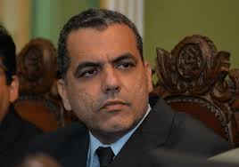 CEZAR LEITE DIZ QUE NÃO HÁ MAIS DIFERENÇA ENTRE RUI E NETO E CRITICA O  PREFEITO